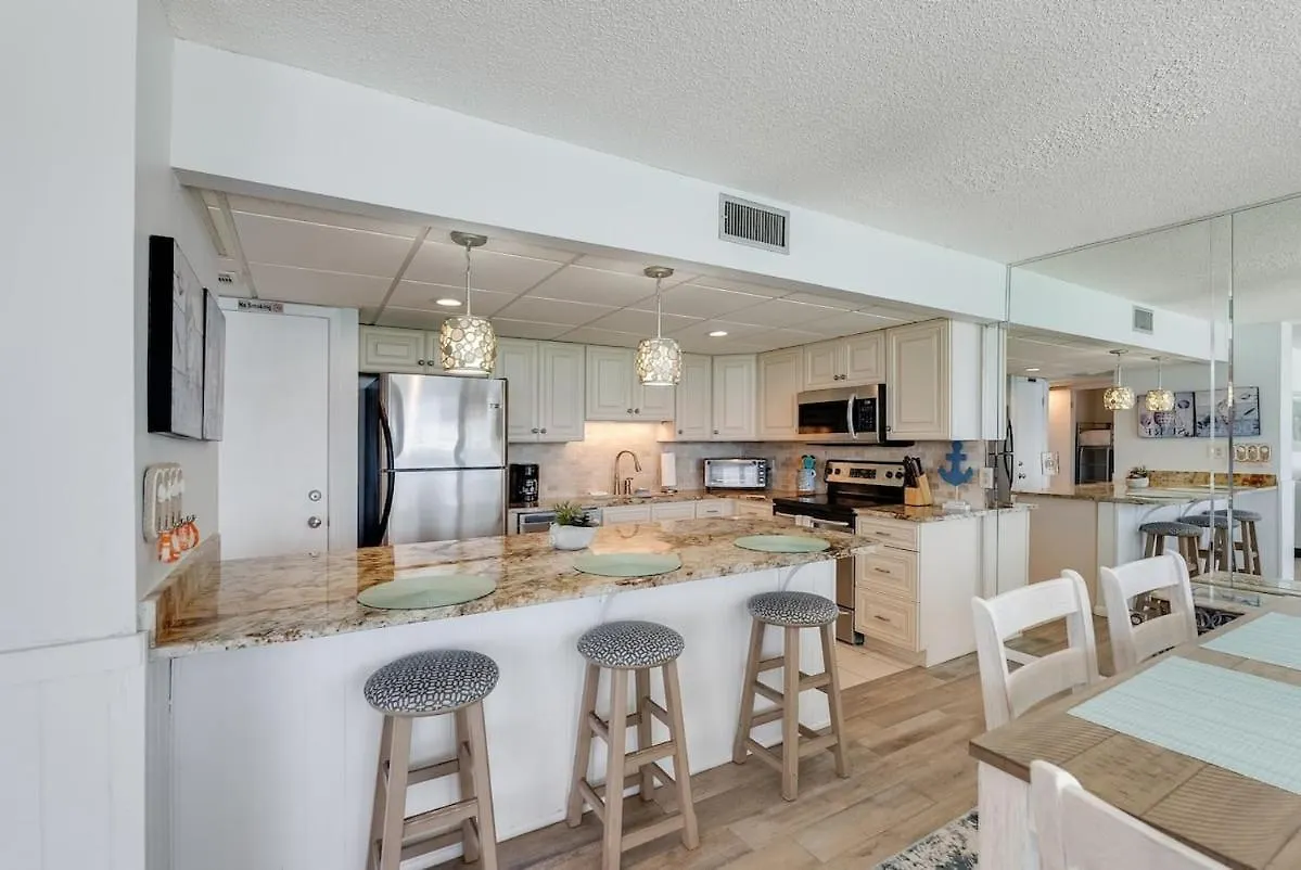 شقة Edgewater T2 #911 Sleeps 10 With Amazing Sunsets! بنما سيتي بيتش